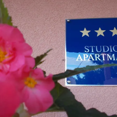 Ella Apartman Pula