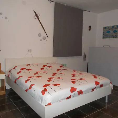 Ella Apartman Pula